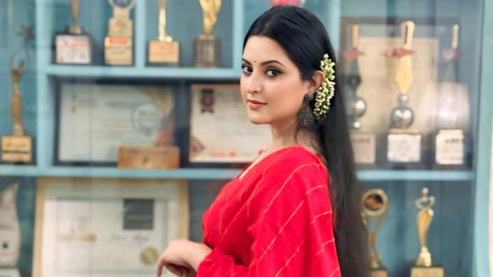 পরী মনি 